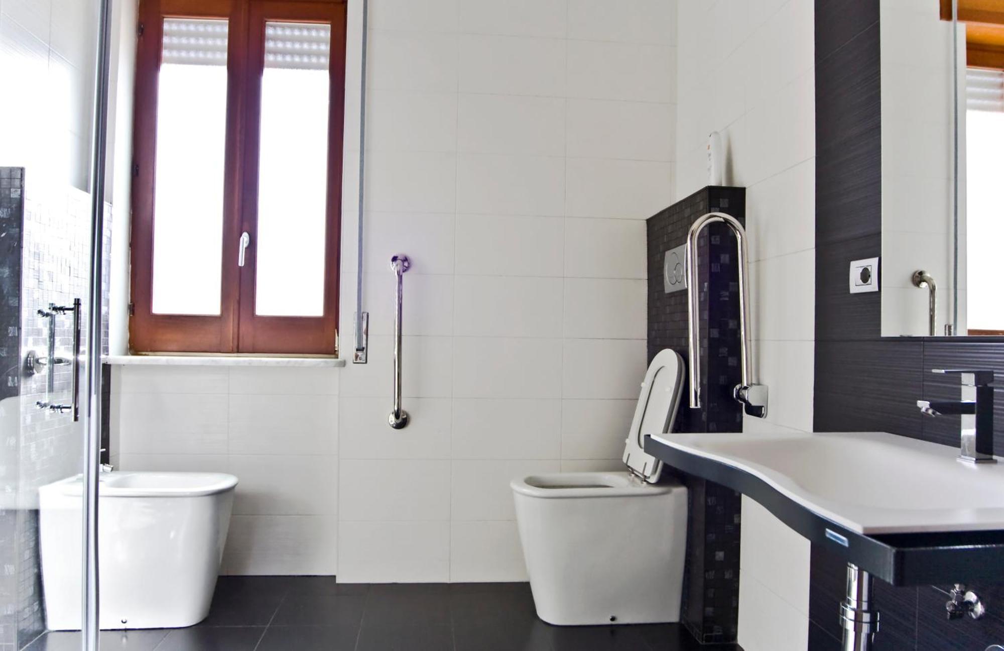 Instile Aparthotel อาเชอา ภายนอก รูปภาพ